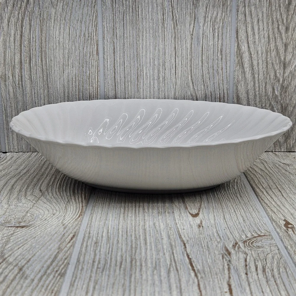 Johnson Brothers Regency White Ironstone Oval Vegetable Serving Bowl 9